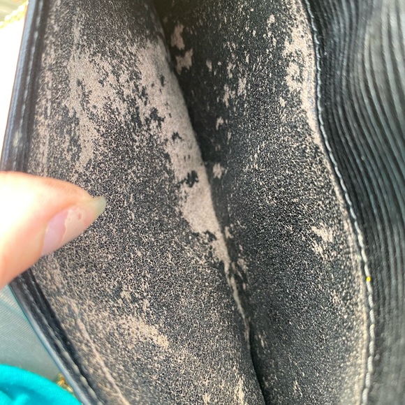 Authentic Louis Vuitton Epi Leather Art Deco mini crossbody bag black - Picture 10 of 13